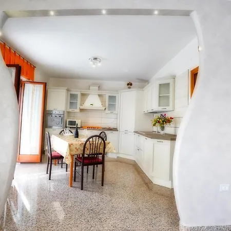 Villino Matinum Holiday home