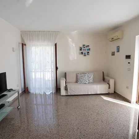 Holiday home Villino Matinum